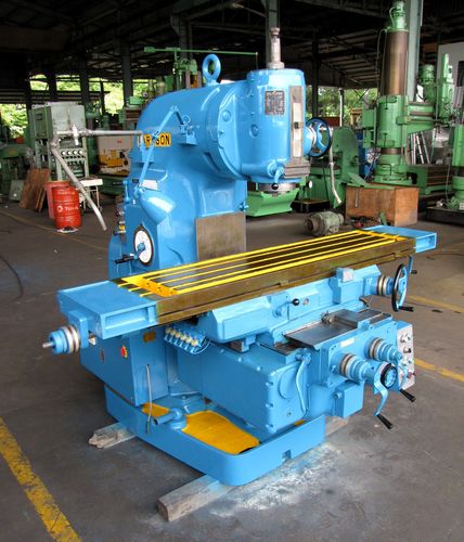 Parkson 70" x 16-5" Vertical Milling Machine