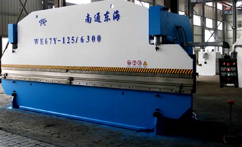 China WE67Y-125x6300 Press Brake