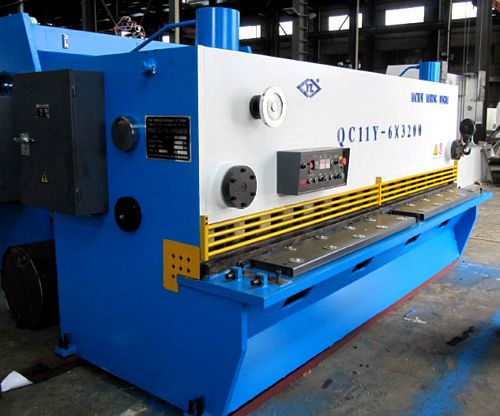 China QC11Y-6x3200 Hydraulic Shearing Machine