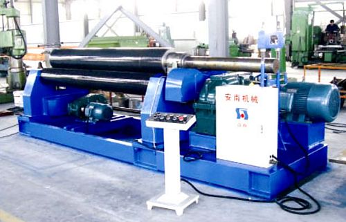 China TXW11-12x2500 Three Roller Symmetrical Plate Bending Machine