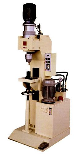 Taiwan TC-155 Hydraulic Riveting Machine